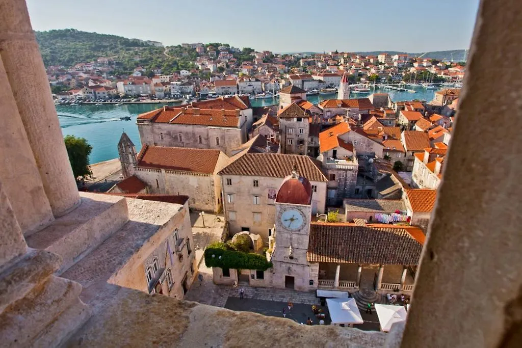 Apartment Carpe Diem Trogir