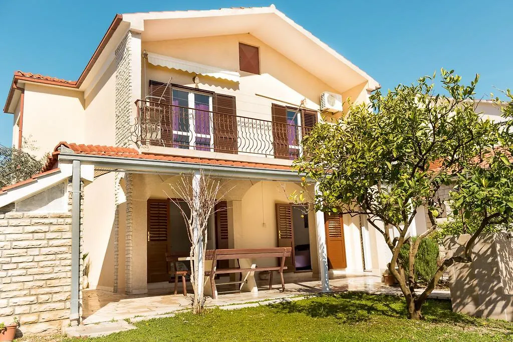 Apartment Carpe Diem Trogir Croatia